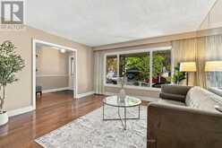 90 PRINGLE AVENUE | Markham Ontario | Slide Image Nine