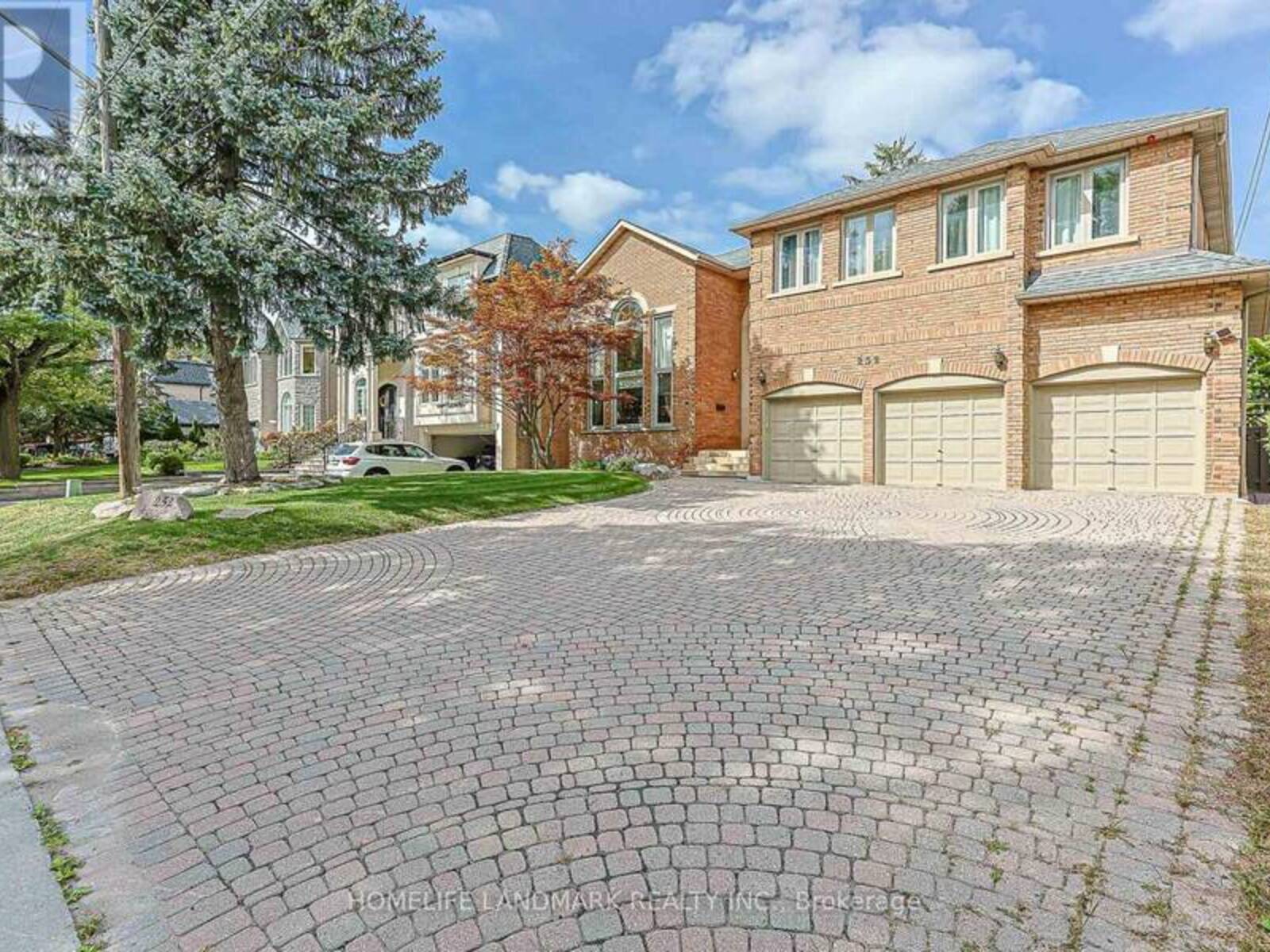 252 DUNVIEW AVENUE N, Toronto, Ontario M2N 4J2