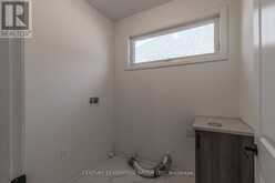 172 FRANKLIN TRAIL | Barrie Ontario | Slide Image Thirty