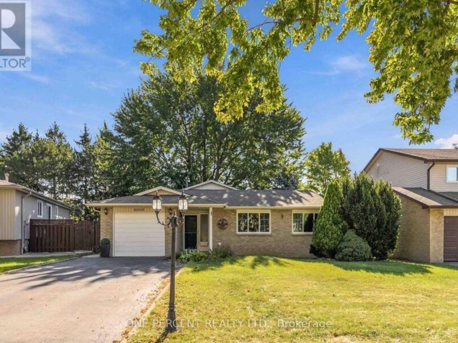6099 STARFIELD CRESCENT, Mississauga, Ontario L5N 1X2