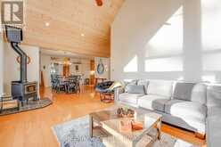 1216 MIRIAM DRIVE | Bracebridge Ontario | Slide Image Eleven