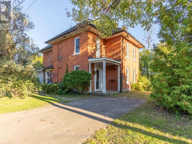 120 WELLAND STREET Pembroke Ontario, K8A 5Y3 - 5 Bedrooms Home For Sale