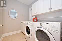 59 VITLOR DRIVE | Richmond Hill Ontario | Slide Image Thirty-three