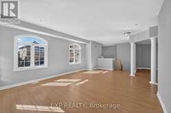 209 WOODSPRING AVENUE | Newmarket Ontario | Slide Image Eight