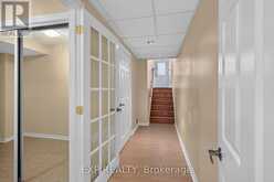 209 WOODSPRING AVENUE | Newmarket Ontario | Slide Image Forty