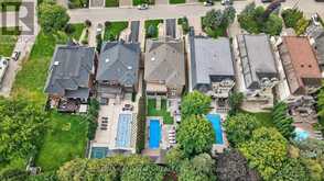 126 HILLVIEW ROAD | Aurora Ontario | Slide Image Fifty