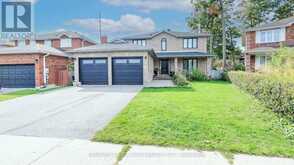 61 BARWICK DRIVE W | Barrie Ontario | Slide Image One