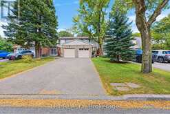 118 TAMARACK DRIVE | Markham Ontario | Slide Image Two