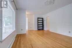 374 SPRUCE STREET | Oakville Ontario | Slide Image Sixteen