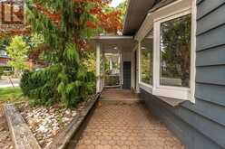 374 SPRUCE STREET | Oakville Ontario | Slide Image Four