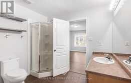 38 - 8 HEMLOCK WAY | Grimsby Ontario | Slide Image Thirty