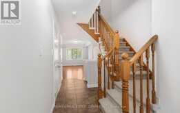 38 - 8 HEMLOCK WAY | Grimsby Ontario | Slide Image Four