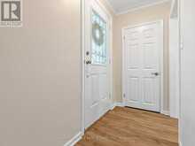 70 PINTAIL CRESCENT | Toronto Ontario | Slide Image Six