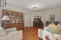 90 BRILLINGER STREET | Richmond Hill Ontario | Slide Image Fifteen