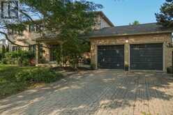 90 BRILLINGER STREET | Richmond Hill Ontario | Slide Image Two