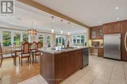 90 BRILLINGER STREET | Richmond Hill Ontario | Slide Image Eight