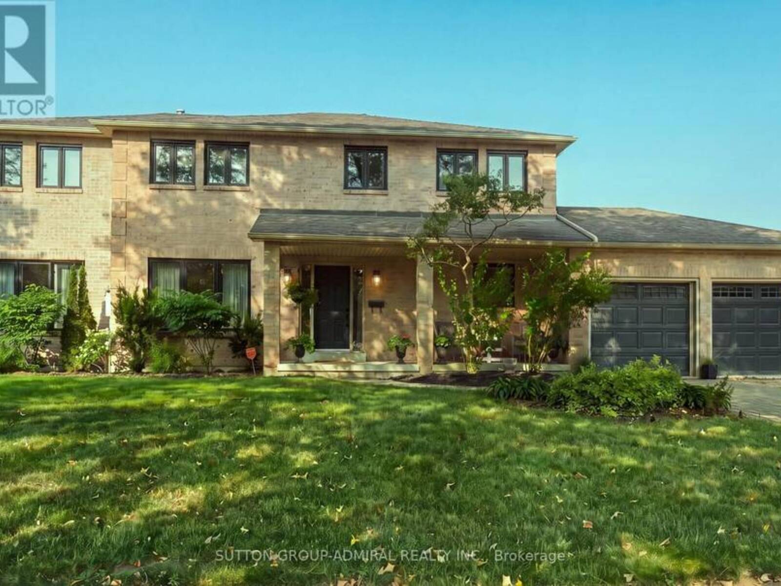 90 BRILLINGER STREET, Richmond Hill, Ontario L4C 8Y3