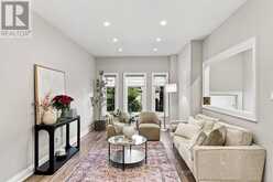 44 BLUEWATER COURT | Toronto Ontario | Slide Image Nine