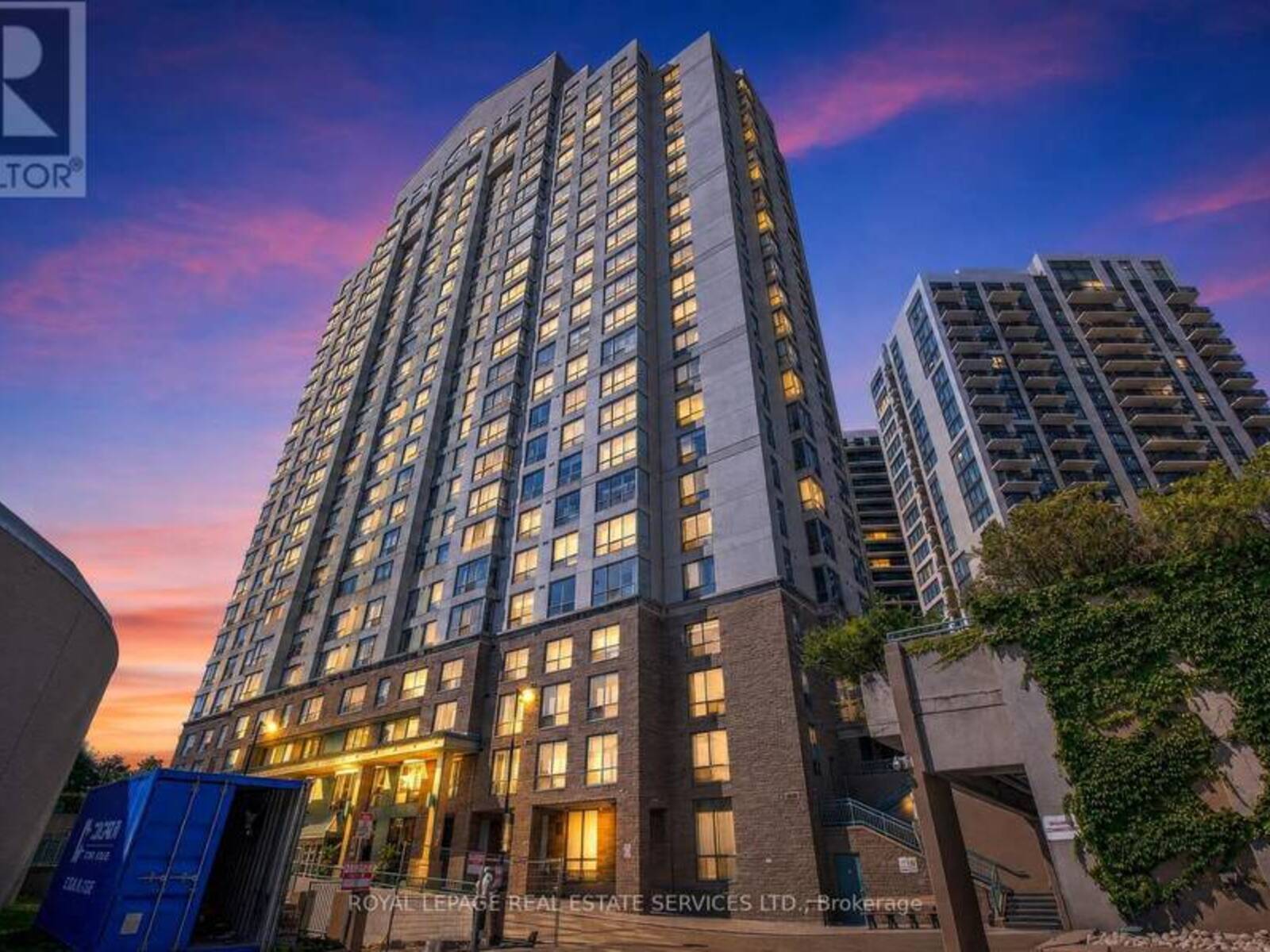 1711 - 101 SUBWAY CRESCENT, Toronto, Ontario M9B 6K4