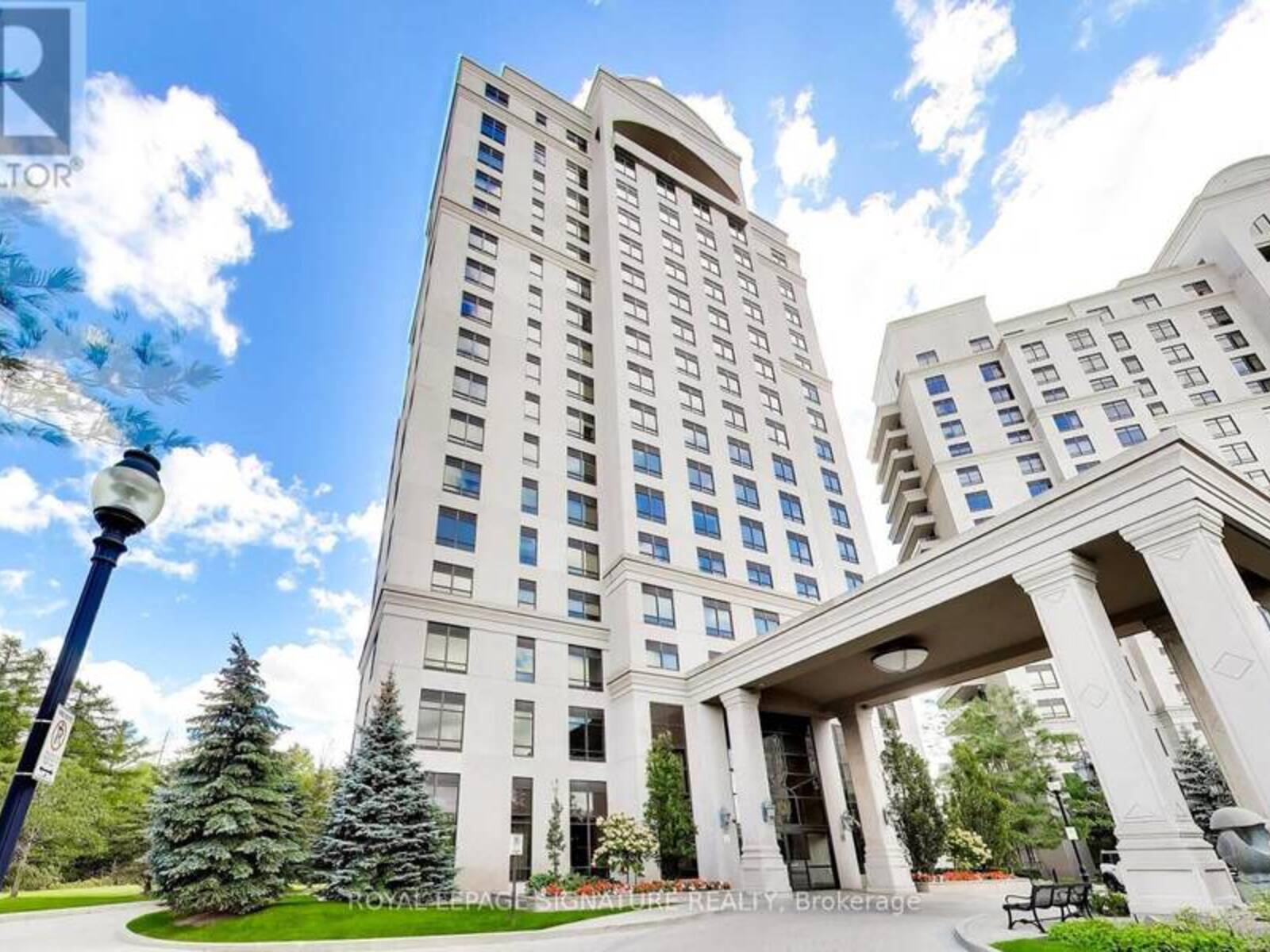1709 - 9255 JANE STREET, Vaughan, Ontario L6A 0K1