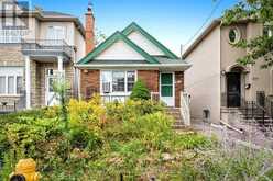 336 FAIRLAWN AVENUE | Toronto Ontario | Slide Image Three
