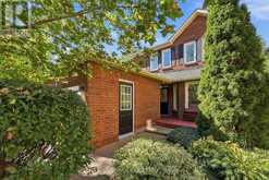 89 CRAWFORD ROSE DRIVE | Aurora Ontario | Slide Image Two