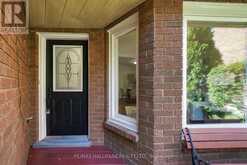 89 CRAWFORD ROSE DRIVE | Aurora Ontario | Slide Image Six