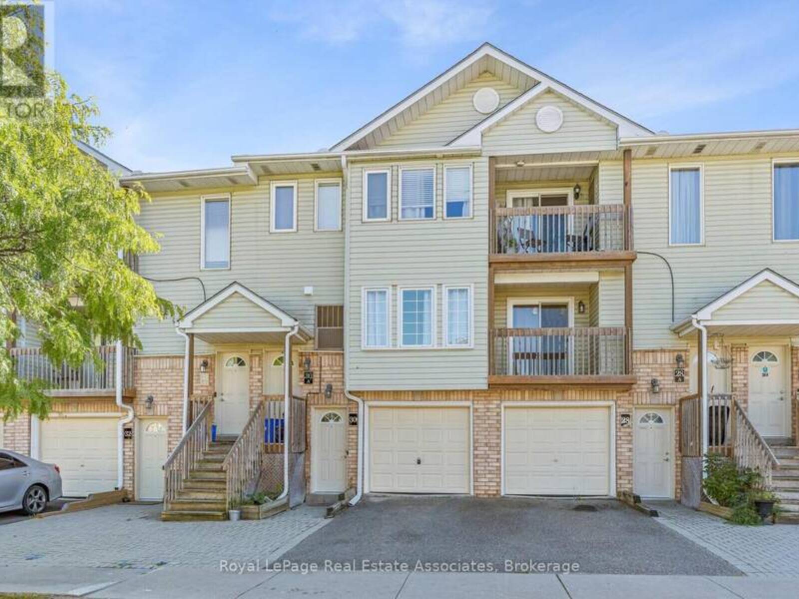 30 STEWART MACLAREN ROAD, Halton Hills, Ontario L7G 5L9