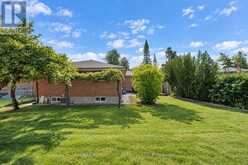4 WARLINGHAM COURT | Toronto Ontario | Slide Image Thirty-seven