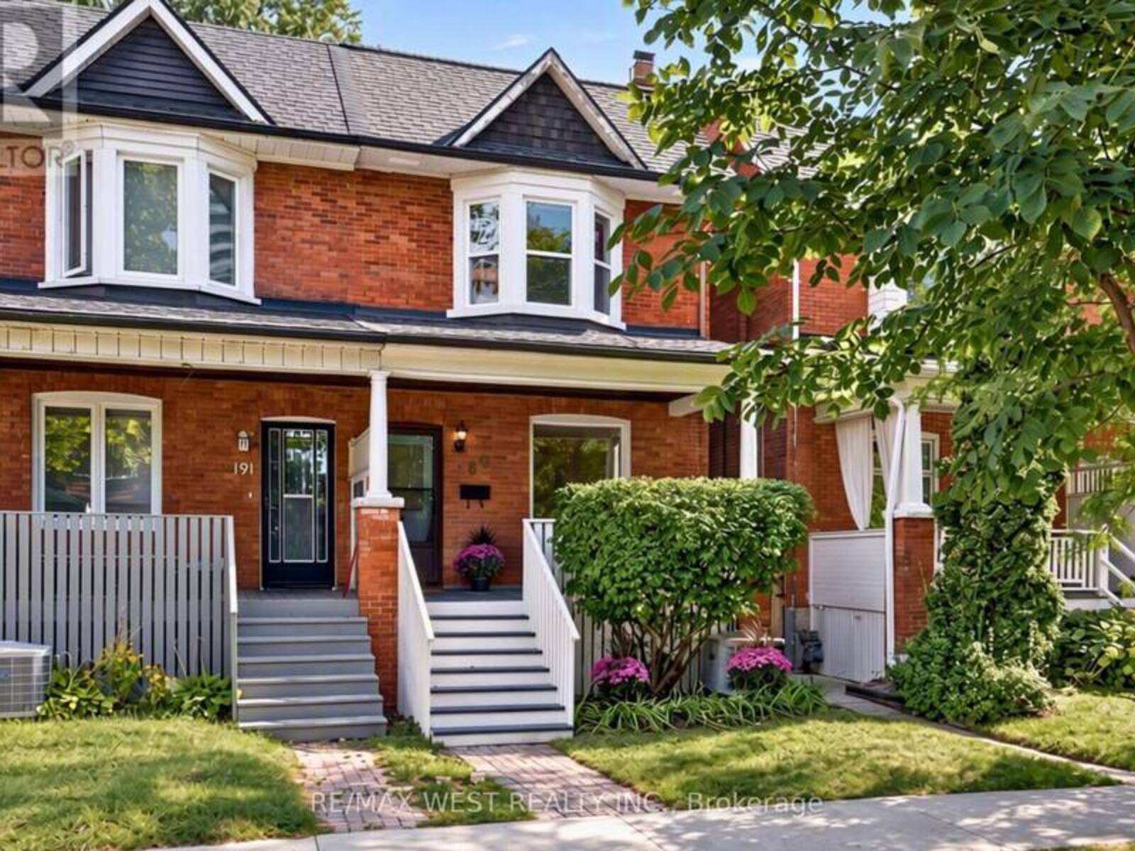 189 PACIFIC AVENUE, Toronto, Ontario M6P 2P6