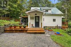 643 NORTH MARY LAKE ROAD | Huntsville Ontario | Slide Image One