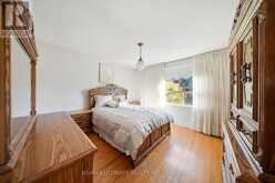 500 A NORTHCLIFFE BOULEVARD | Toronto Ontario | Slide Image Seventeen