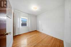 500 A NORTHCLIFFE BOULEVARD | Toronto Ontario | Slide Image Nineteen
