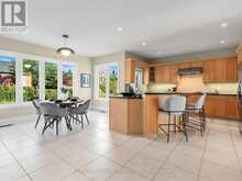 8 RIDGLEY COURT | Richmond Hill Ontario | Slide Image Ten