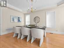 8 RIDGLEY COURT | Richmond Hill Ontario | Slide Image Eight