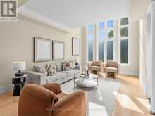 8 RIDGLEY COURT | Richmond Hill Ontario | Slide Image One