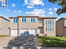 8 RIDGLEY COURT | Richmond Hill Ontario | Slide Image Two