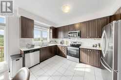 166 FERRAGINE CRESCENT | Bradford West Gwillimbury Ontario | Slide Image Fifteen