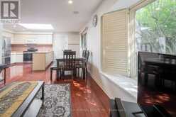 284 MURRAY DRIVE | Aurora Ontario | Slide Image Eleven
