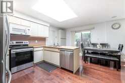 284 MURRAY DRIVE | Aurora Ontario | Slide Image Twelve
