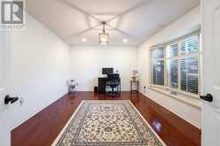 284 MURRAY DRIVE | Aurora Ontario | Slide Image Eight