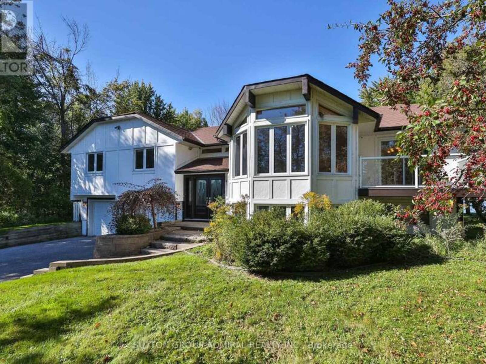 182 BAYSHORE DRIVE, Ramara, Ontario L0K 1B0