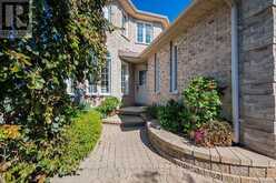 46 BELL STREET | Barrie Ontario | Slide Image Eight