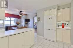 301 - 2287 LAKE SHORE ROAD W | Toronto Ontario | Slide Image Twenty-four