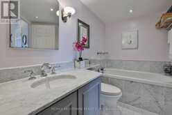 301 - 2287 LAKE SHORE ROAD W | Toronto Ontario | Slide Image Thirty-four