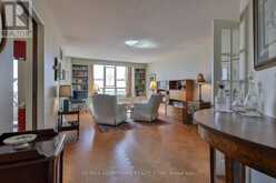 301 - 2287 LAKE SHORE ROAD W | Toronto Ontario | Slide Image Nine