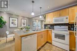 1099 KENT AVENUE | Oakville Ontario | Slide Image Seventeen