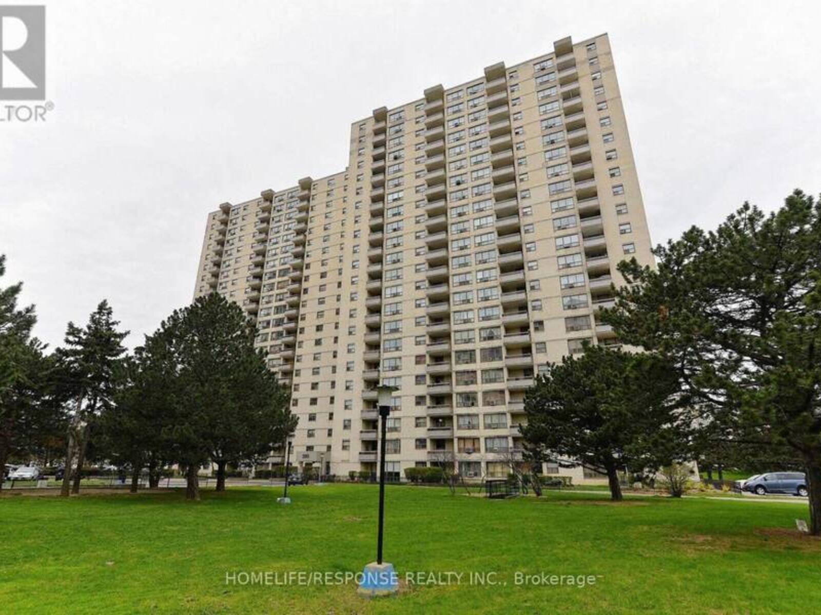 1903 - 390 DIXON ROAD, Toronto, Ontario M9R 1T4