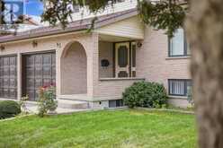 93 OLD CHICOPEE DRIVE | Kitchener Ontario | Slide Image Four