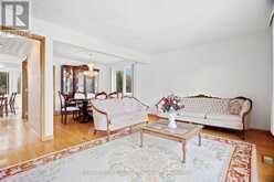 93 OLD CHICOPEE DRIVE | Kitchener Ontario | Slide Image Eight